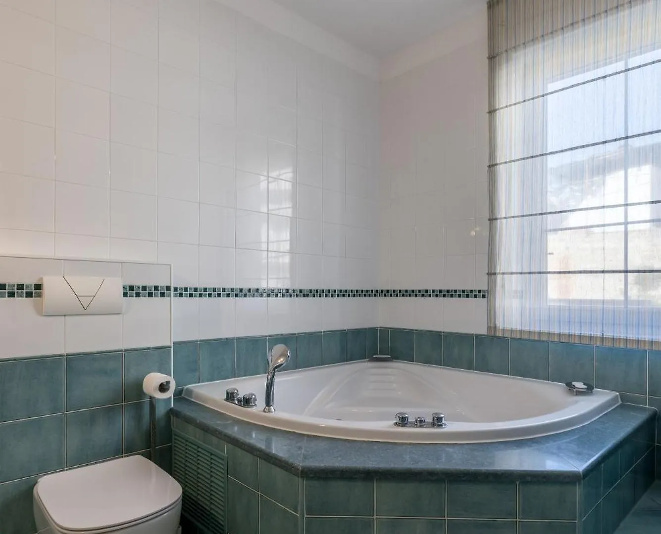 Luxury Apartment Zen Split
