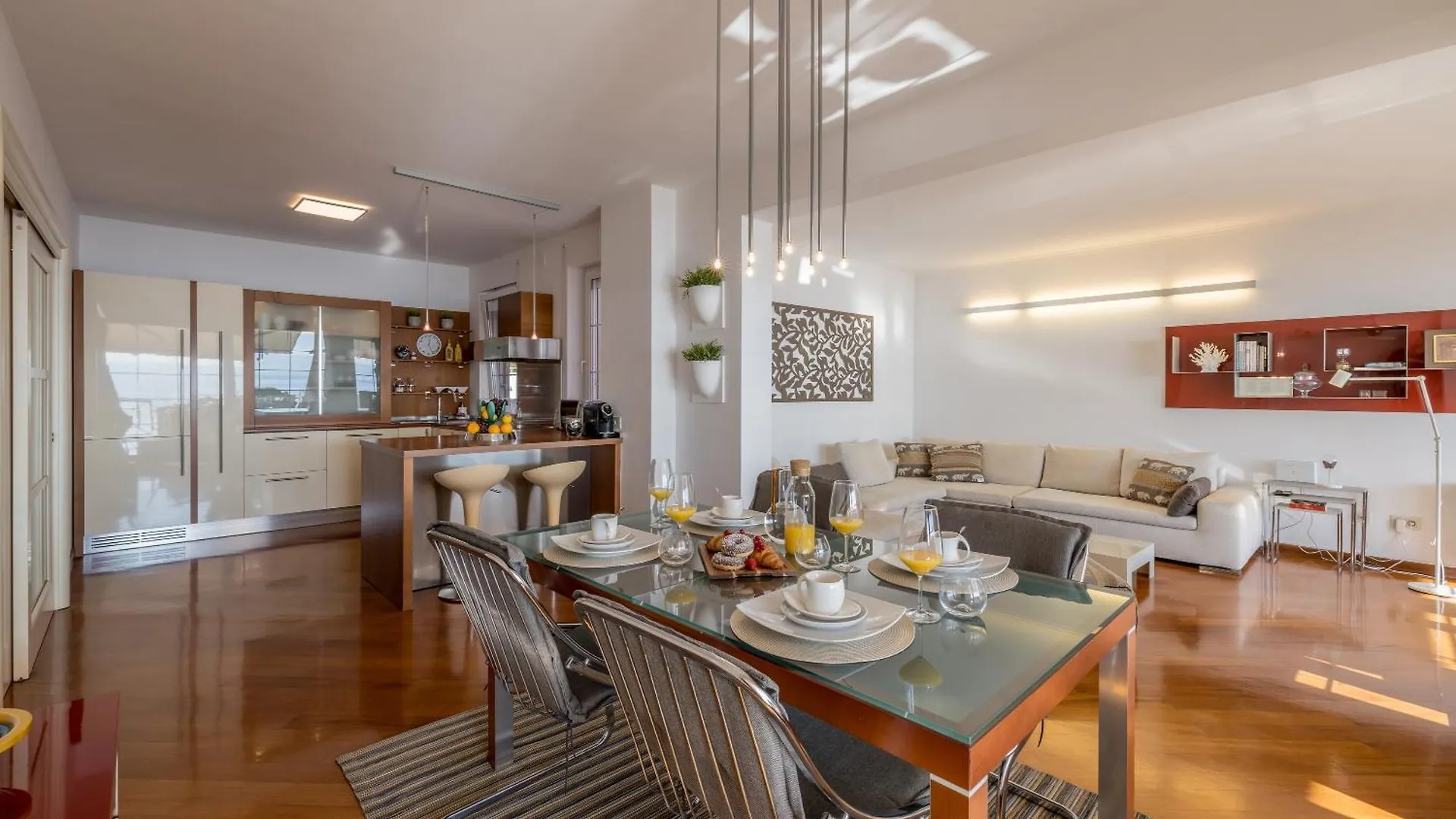 Luxury Apartment Zen Split